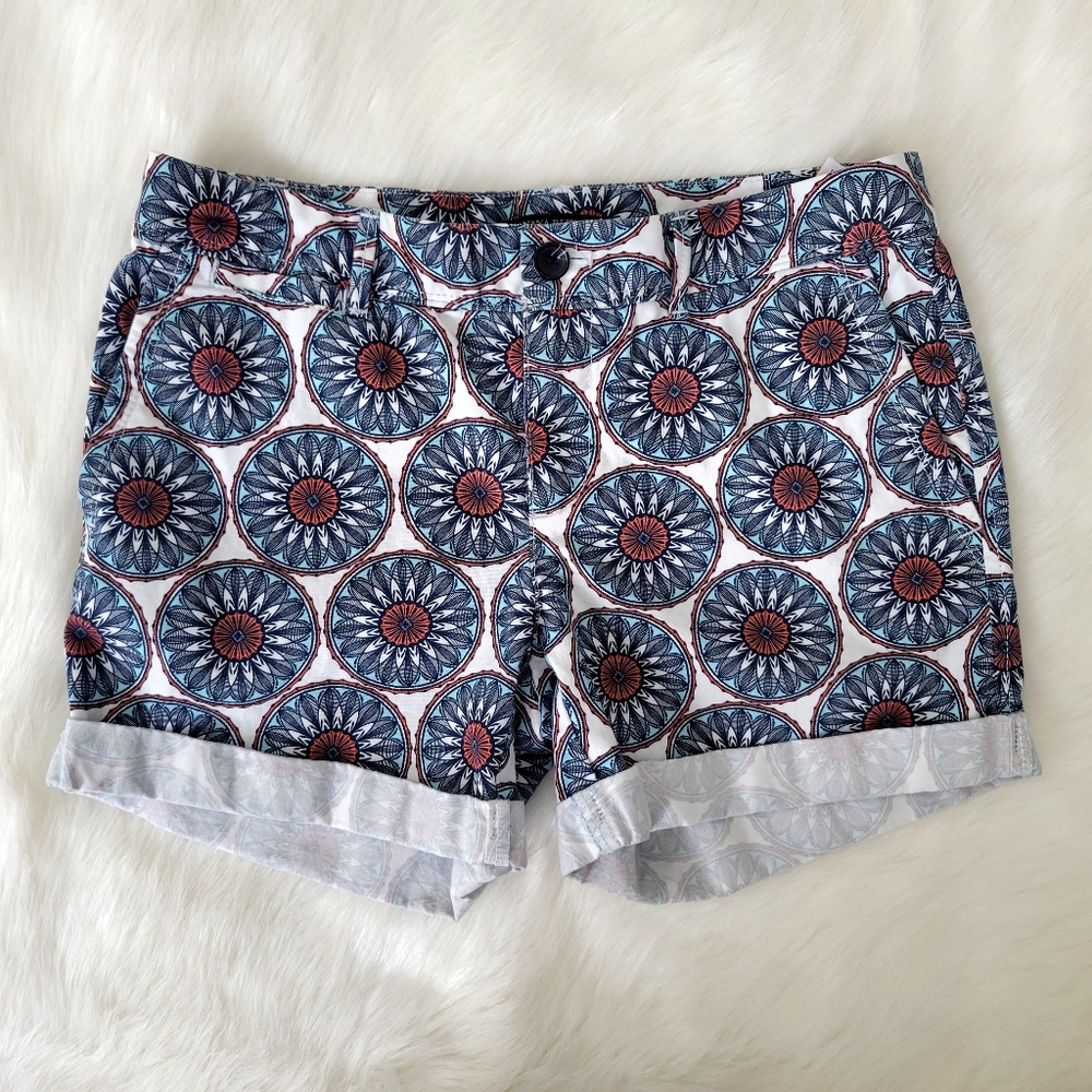 Banana Republic Medallion Cuffed Floral Shorts Women's 0 Summer